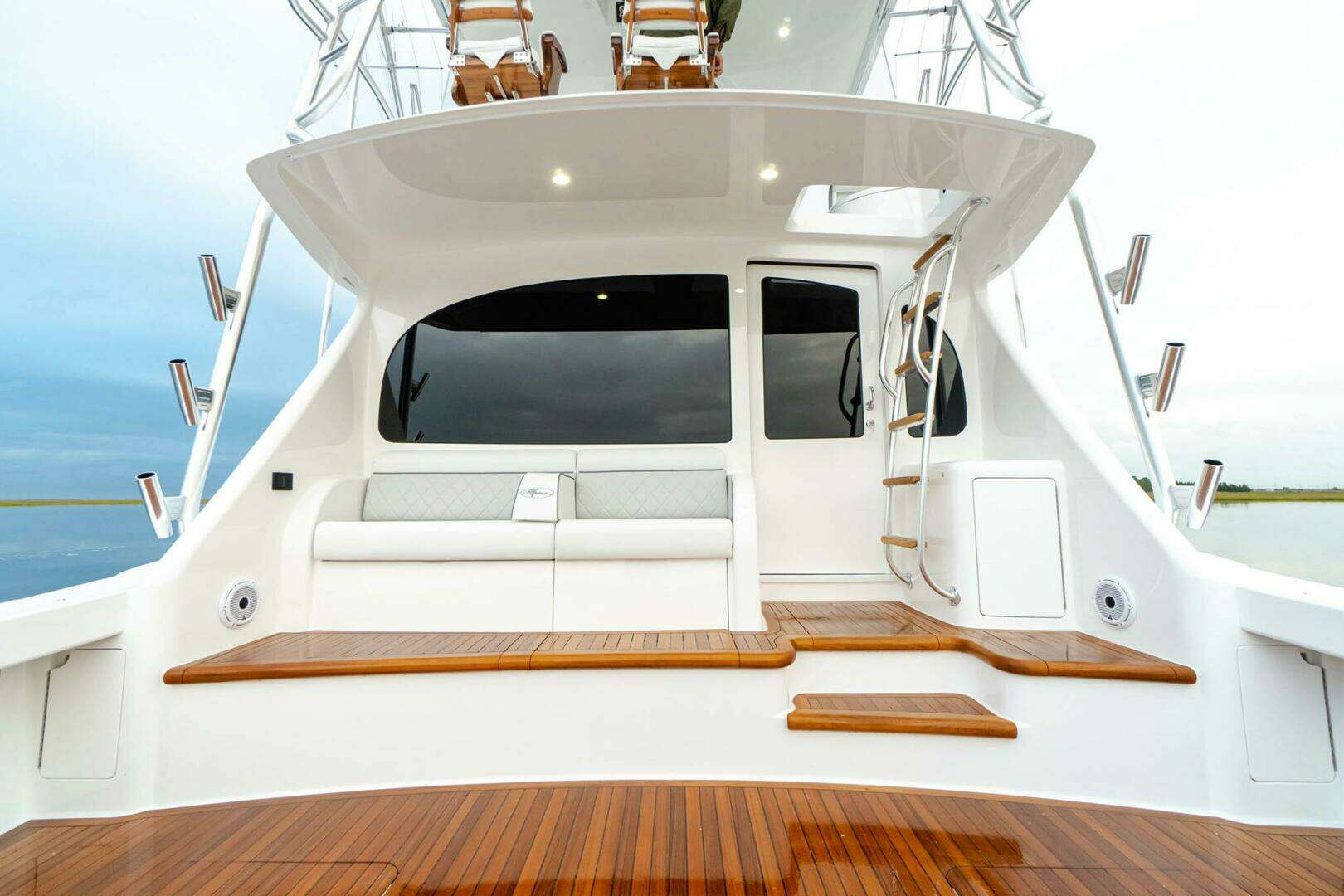 2027 Viking 54 Convertible - Image 4