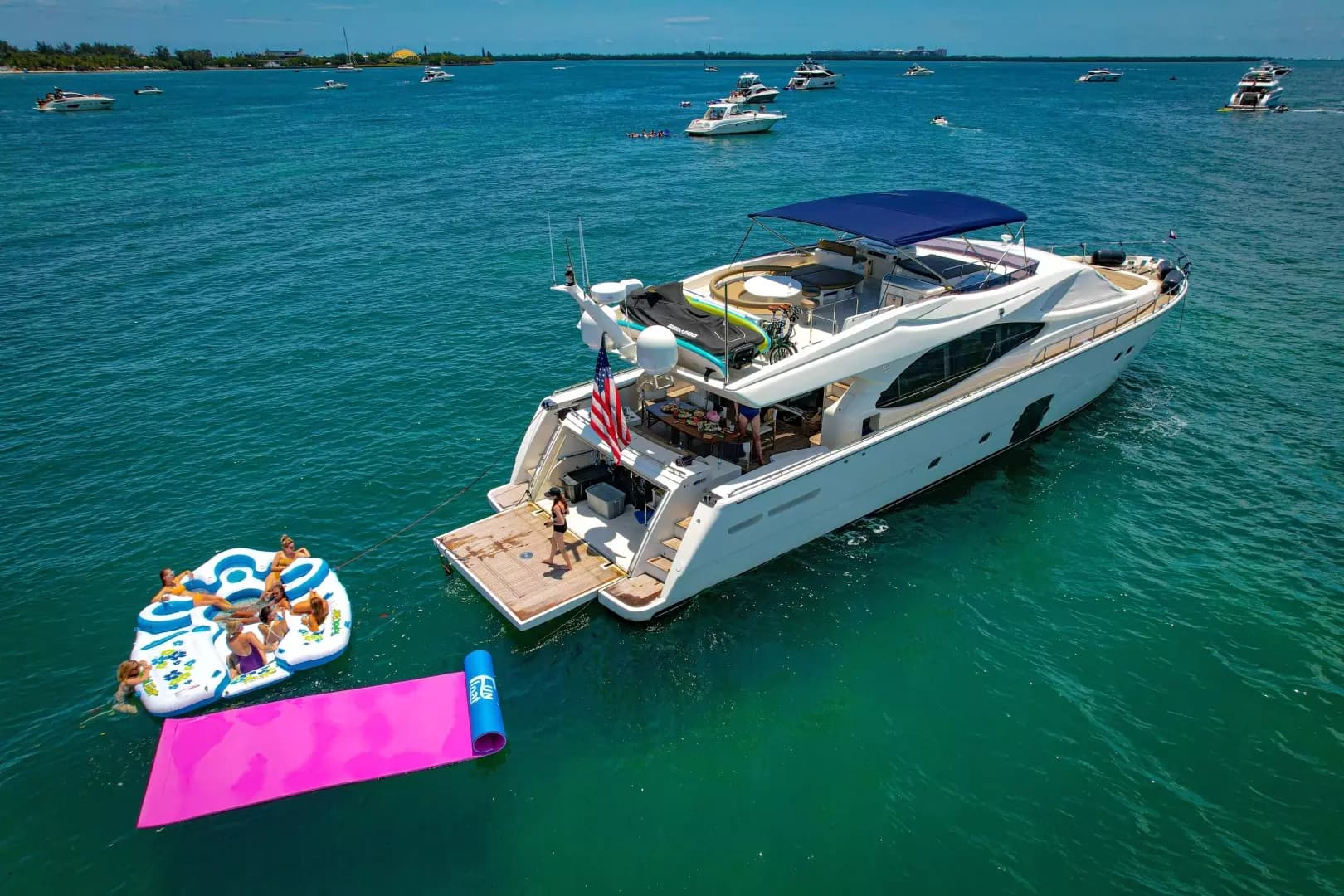 2007 Ferretti Yachts 780 - Image 4