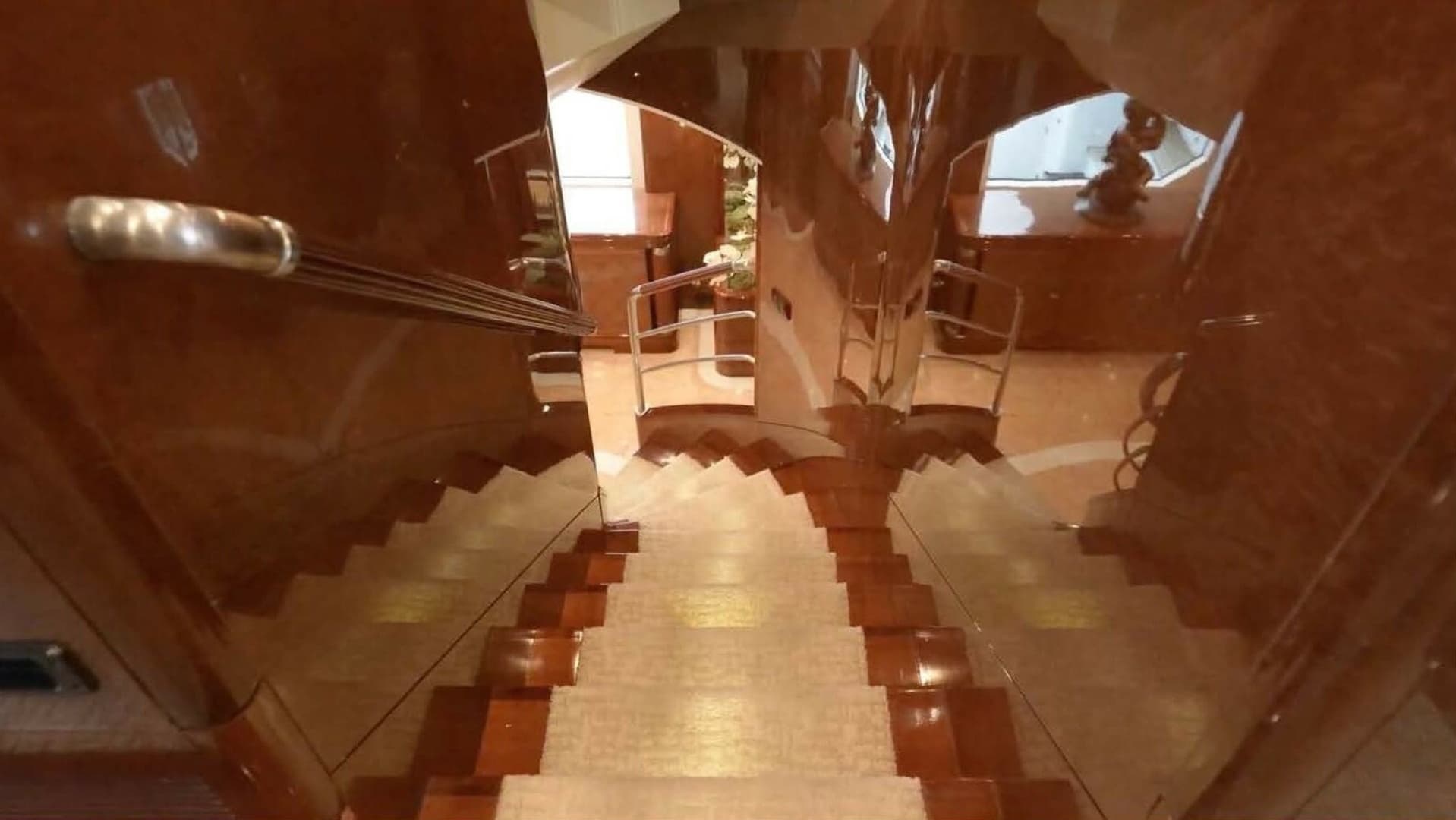 2004 Benetti Vision - Image 21