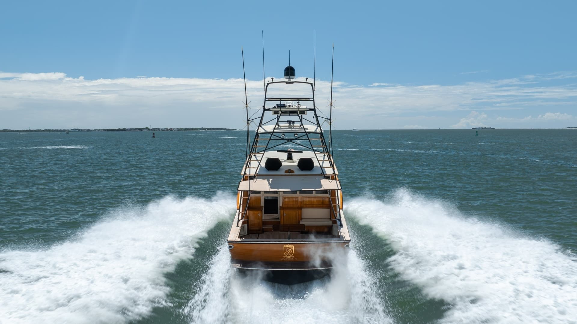 2003 Donzi R58 Express - Image 10