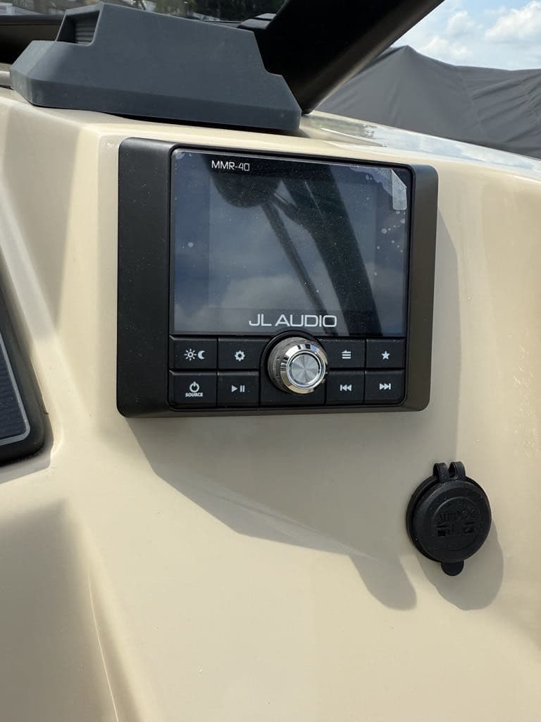 2025 Sylvan G3 DLZ Bar - 18