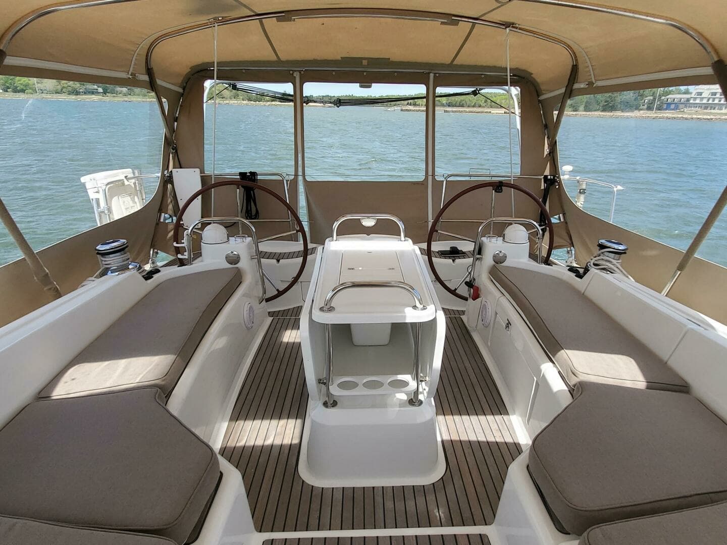 2012 Jeanneau 53 - Image 21