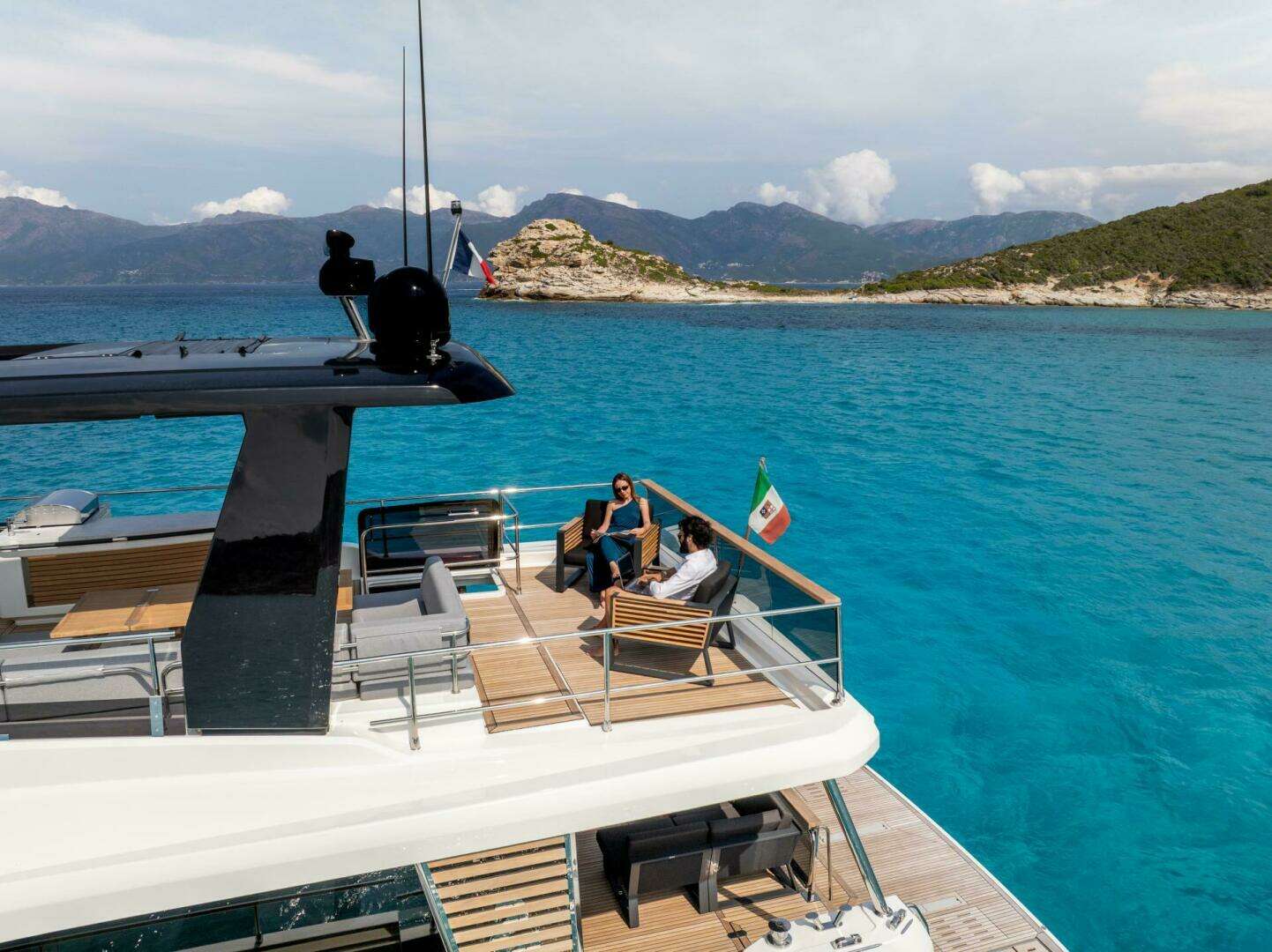 2026 Beneteau Grand Trawler 63 - Image 7