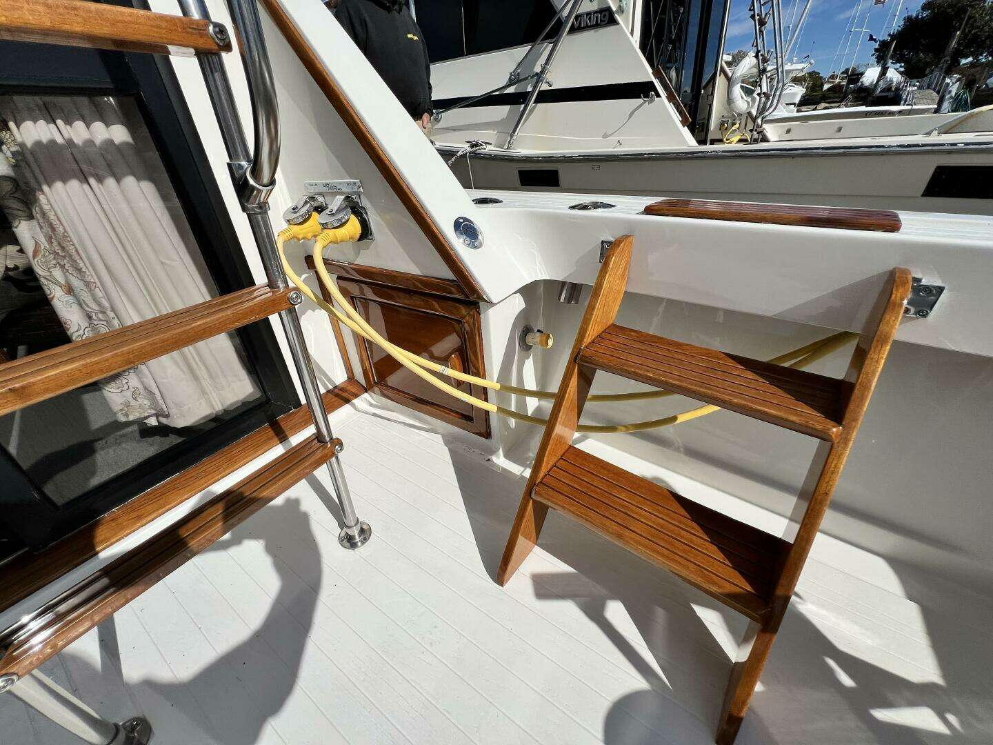 1979 Viking 35 Convertible - Image 34