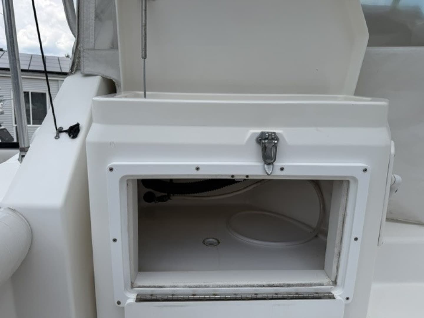 1996 Cabo 31 Express - Image 33