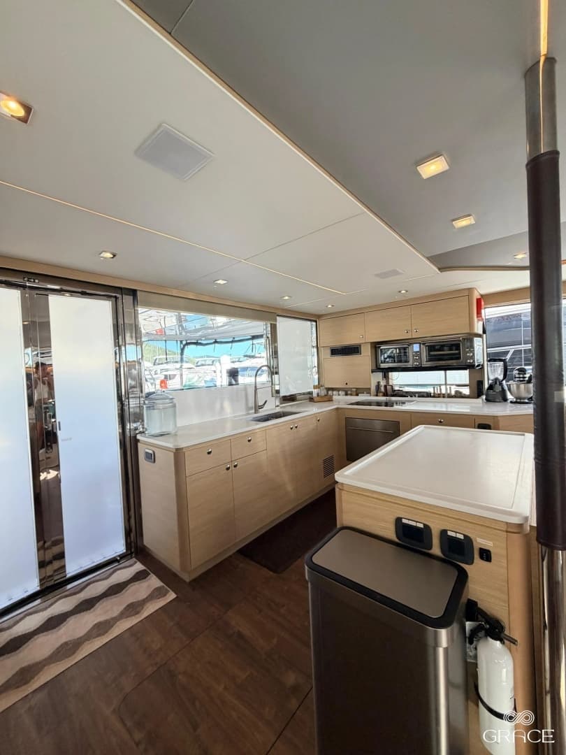 2022 Aquila 54 Yacht - Image 17