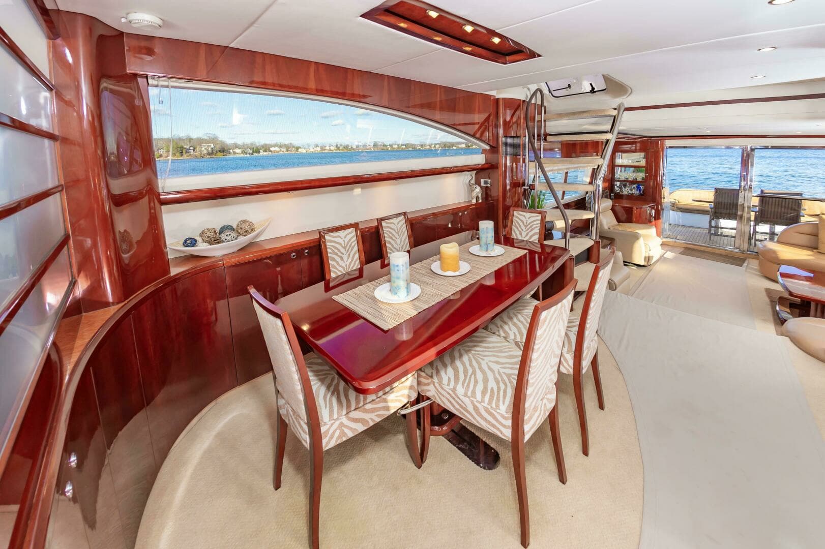 2006 Princess 75 - Image 40