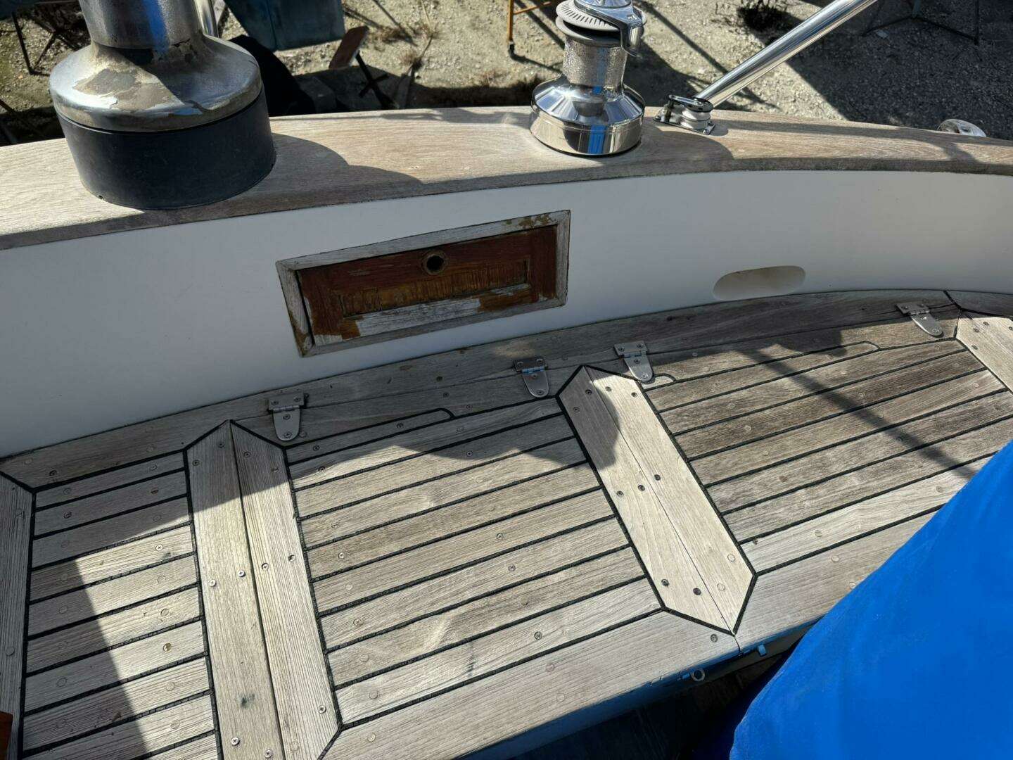 1987 Tayana 42 Vancover Aft Cabin - Image 6