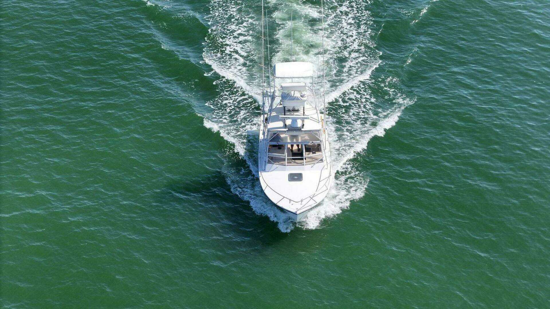 1999 Carolina Classic 28 Express - Image 27