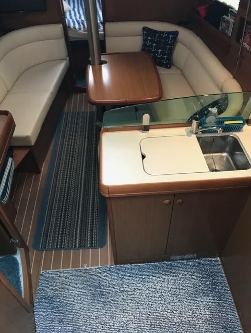 2007 Jeanneau Jeanneau Oceanis 36i - Image 19