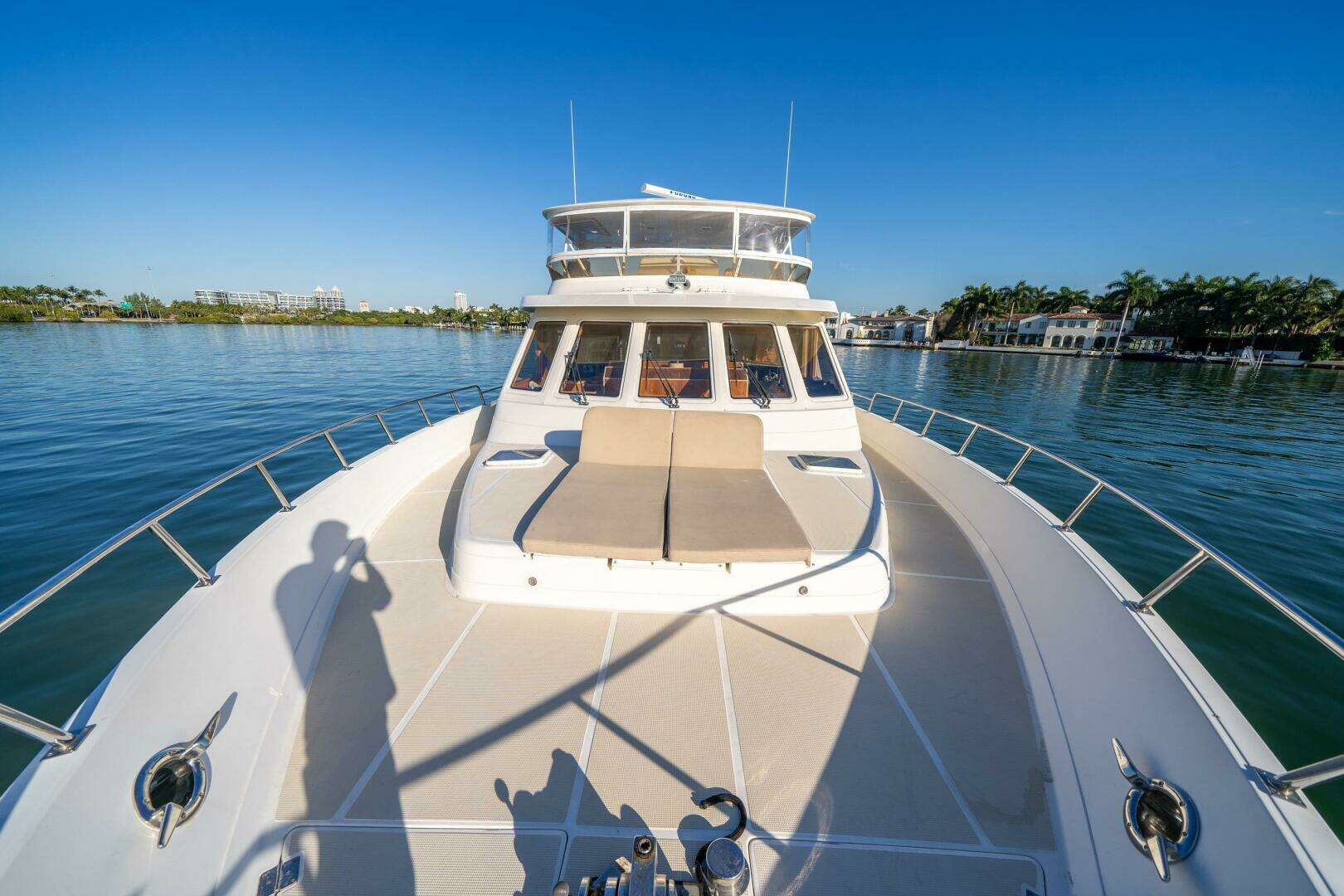 2006 Offshore Yachts 72 Pilothouse - Image 19