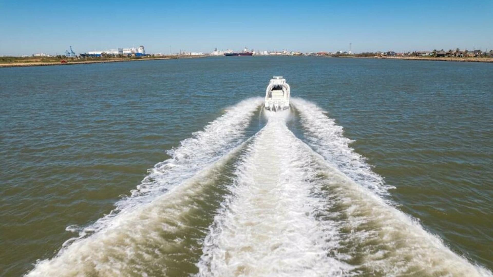 2019 Invincible 39 Open - Image 56