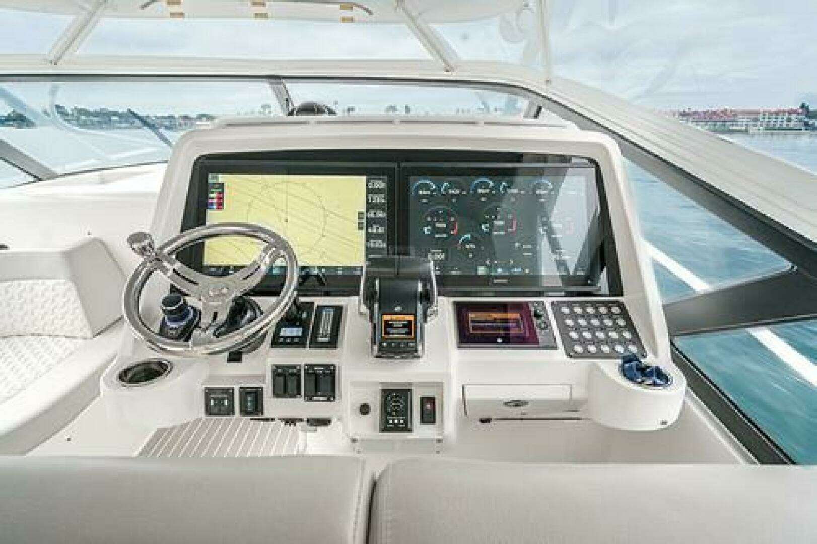 2022 Intrepid 477 Evolution - Image 26