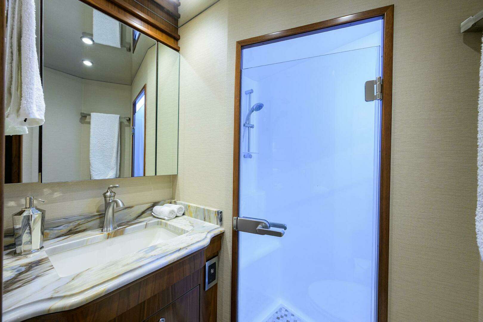 2017 Viking 92 Enclosed Bridge - Image 69