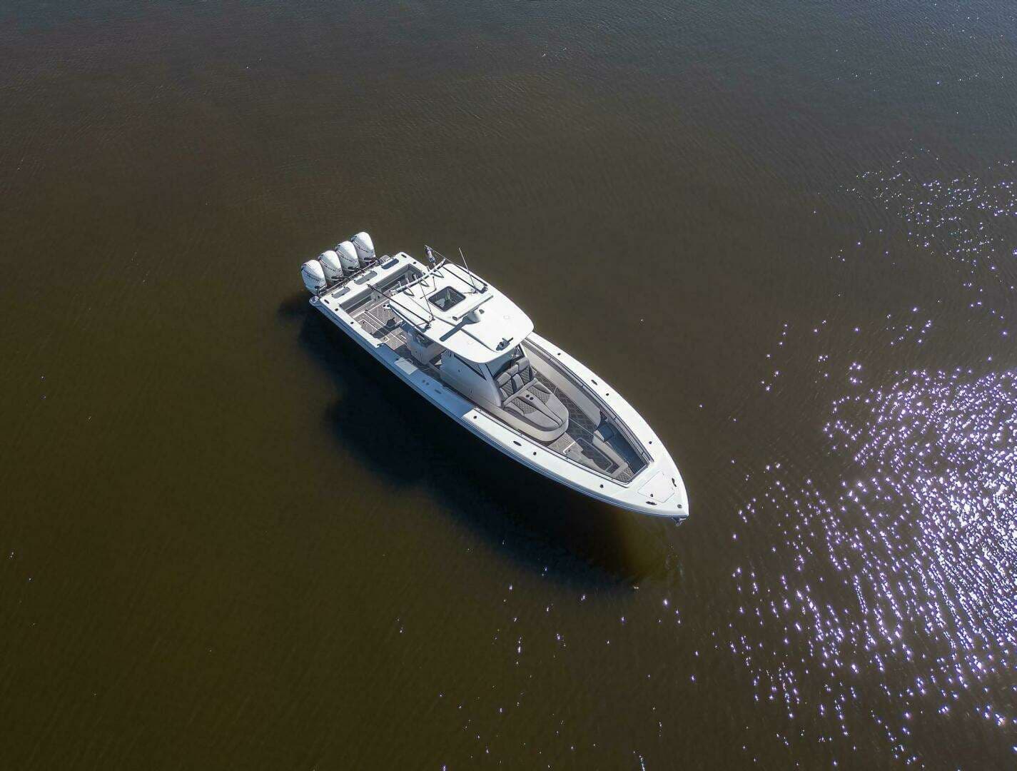 2020 BlackWater 43 Sportfish - Image 15