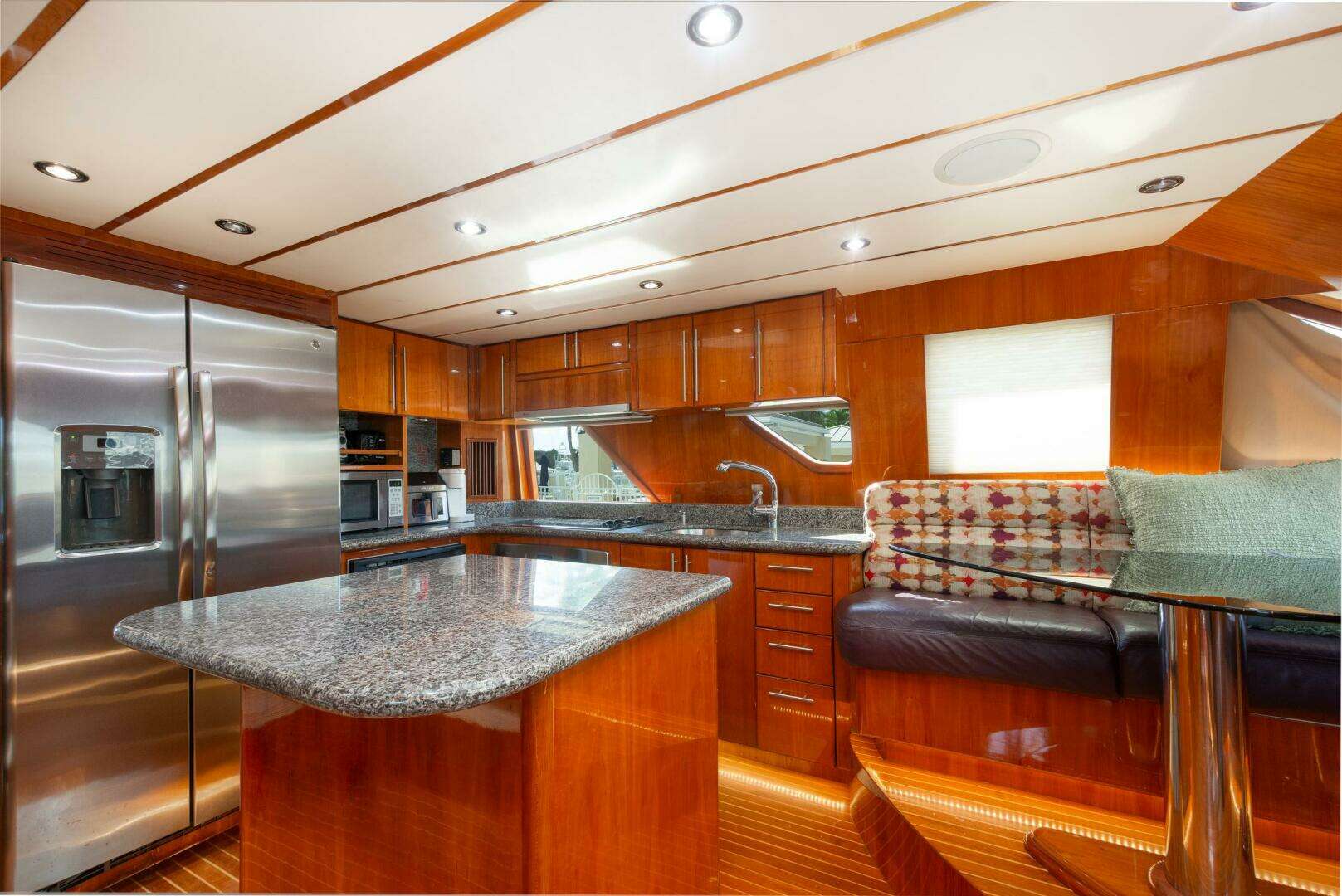 2003 Hargrave Skylounge - Image 9