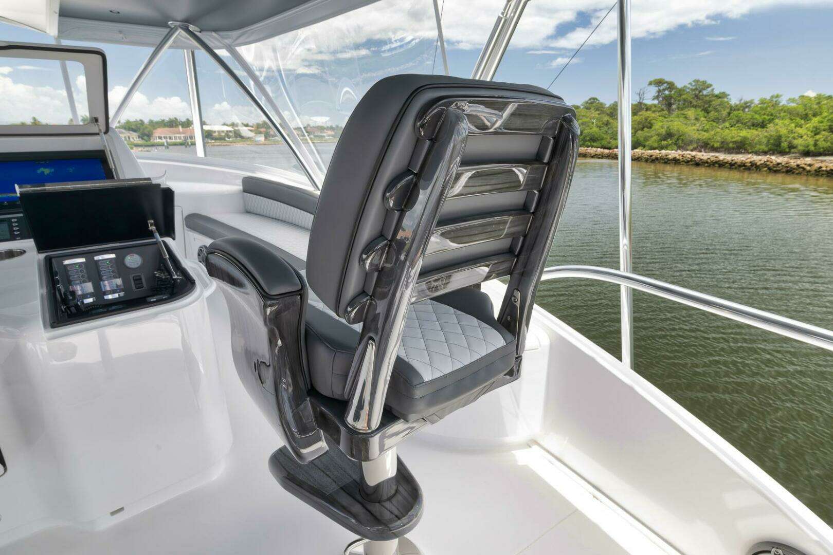 2024 Viking Convertible - Image 12