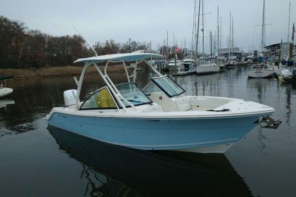2024 Cobia 240 DC - Image 1