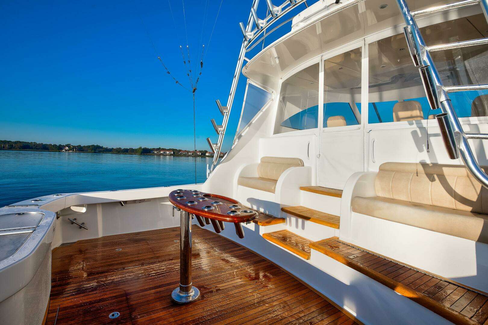 2016 Viking 52 Sport Tower - Image 16