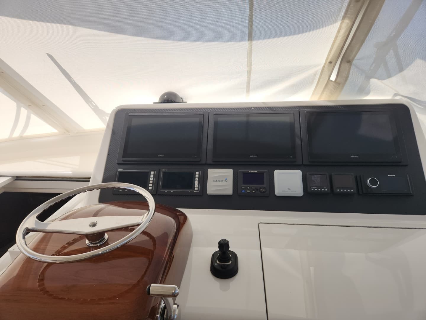 2018 Viking 48 Sport Tower - Image 10