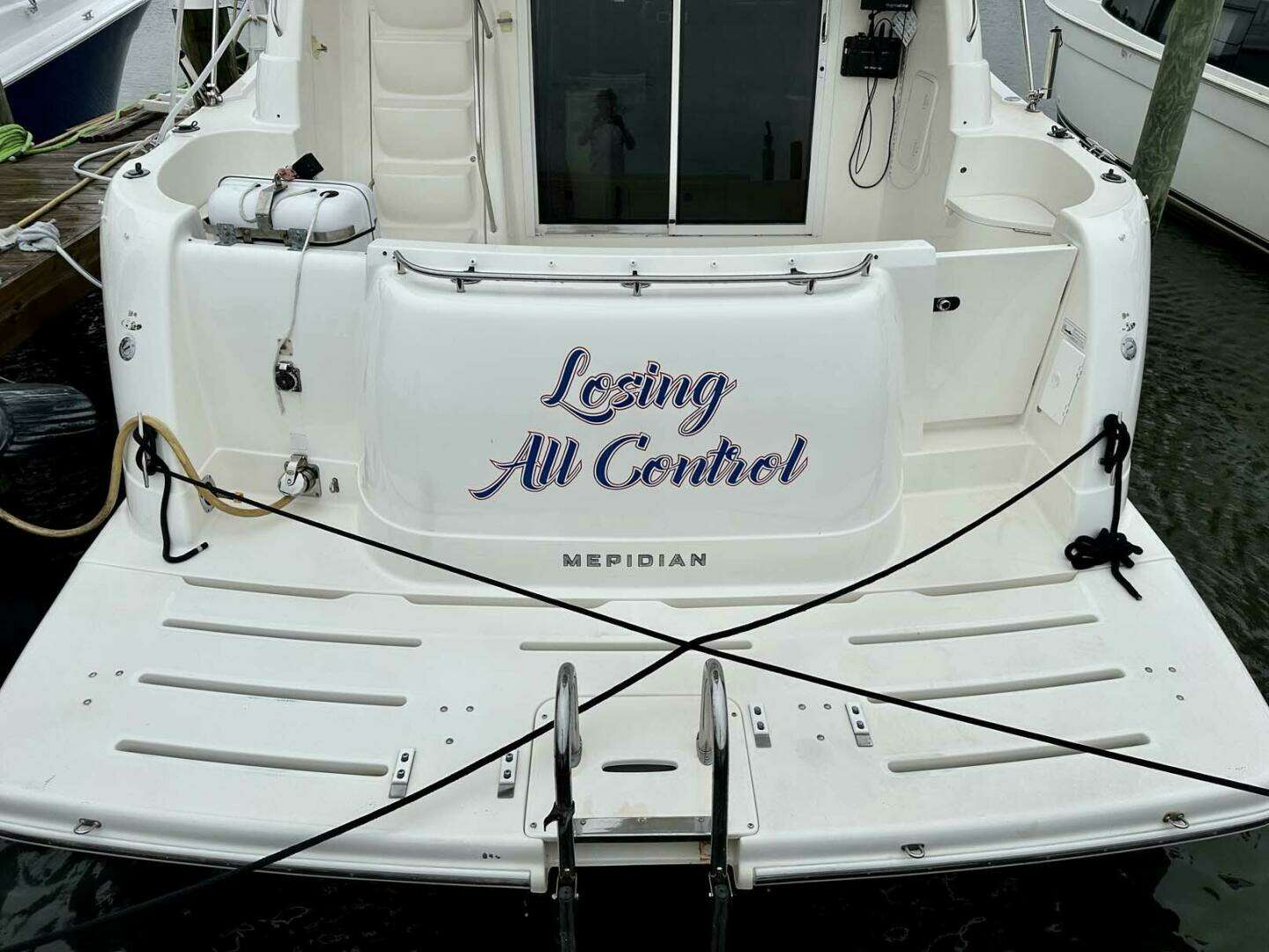 2007 Meridian 411 Sedan - Image 2
