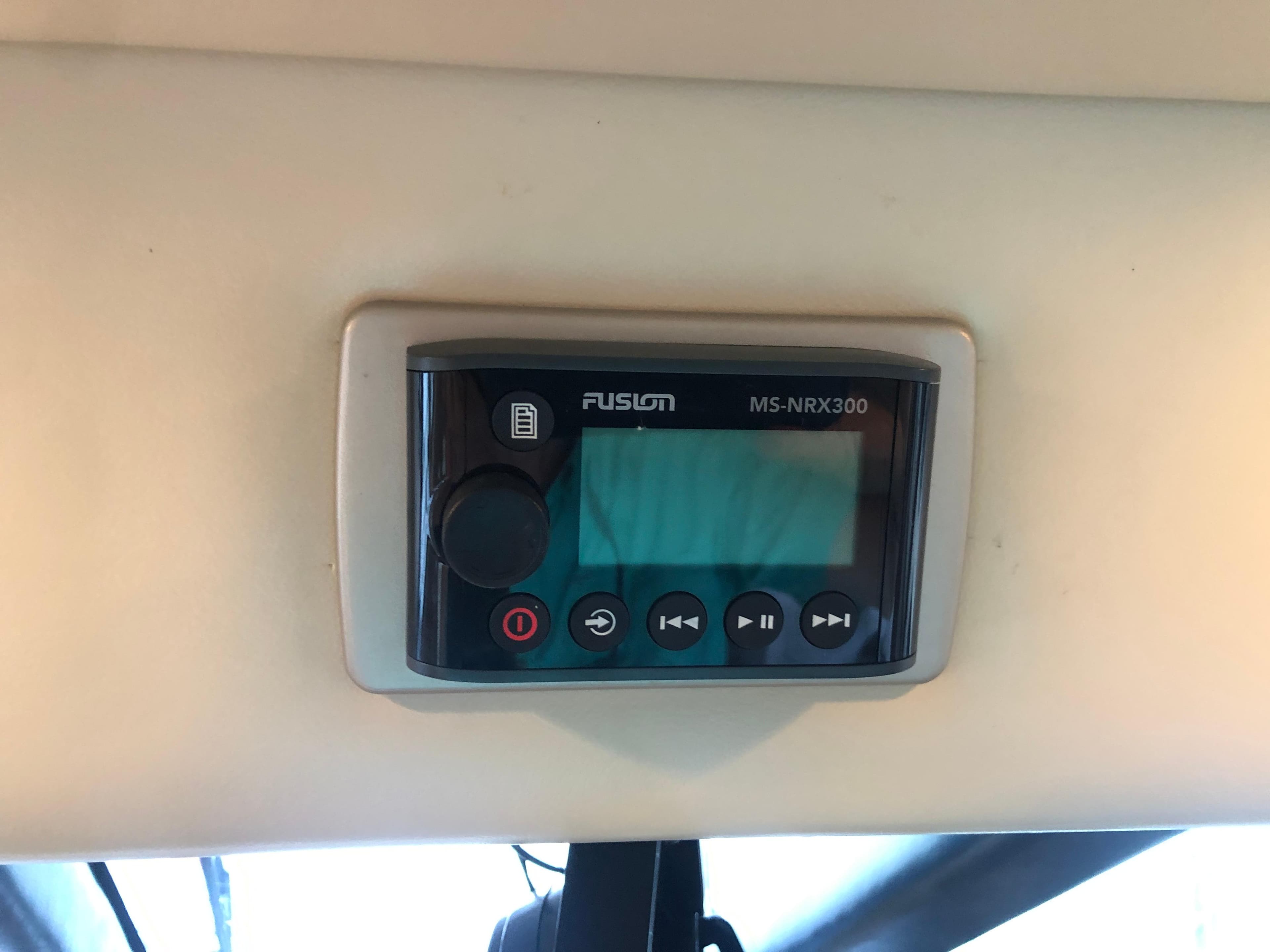 2007 Meridian 580 Pilothouse - 60