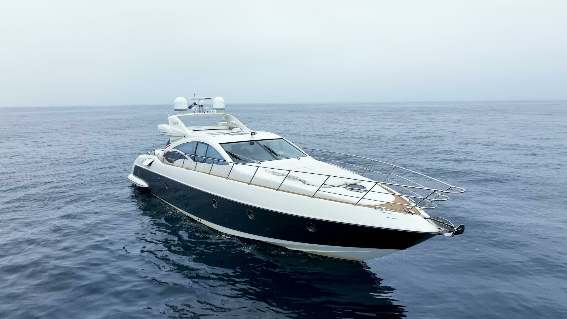 2011 Azimut 68S - Image 31