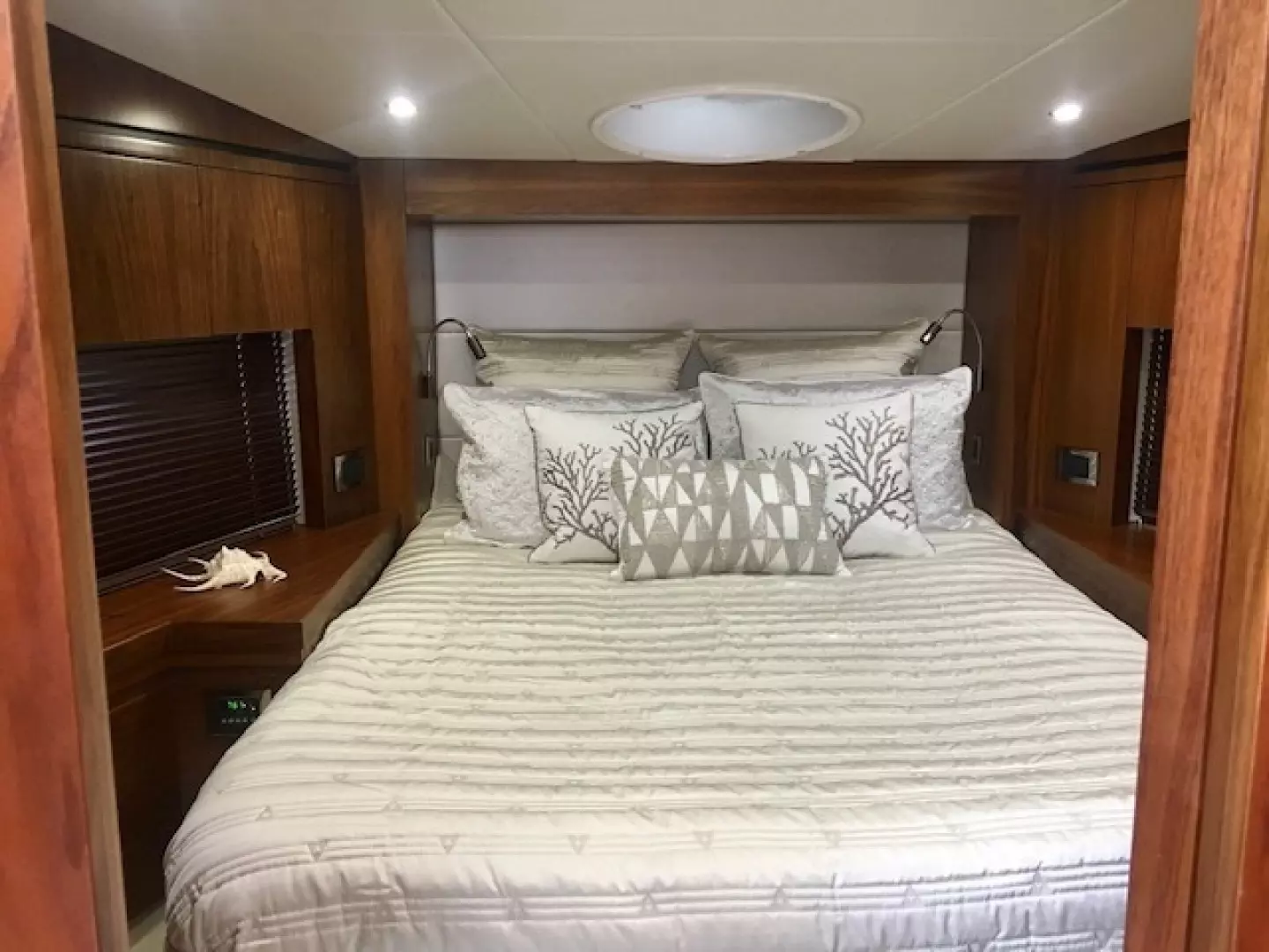 2015 Sunseeker Manhattan 55 - Image 31