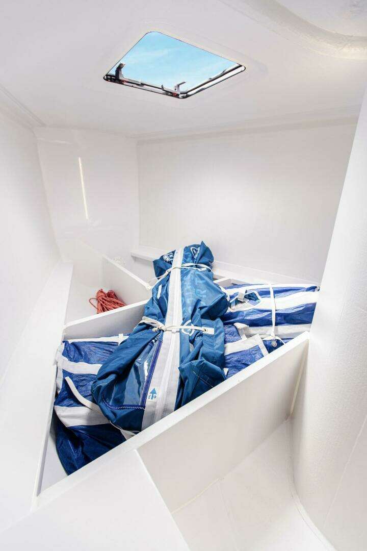 2026 Beneteau First 36 SE - Image 13