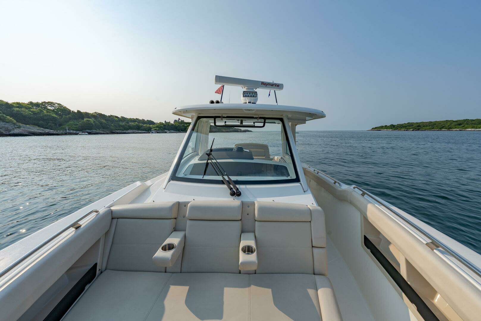 2019 Boston Whaler 350 EX Realm - Image 11