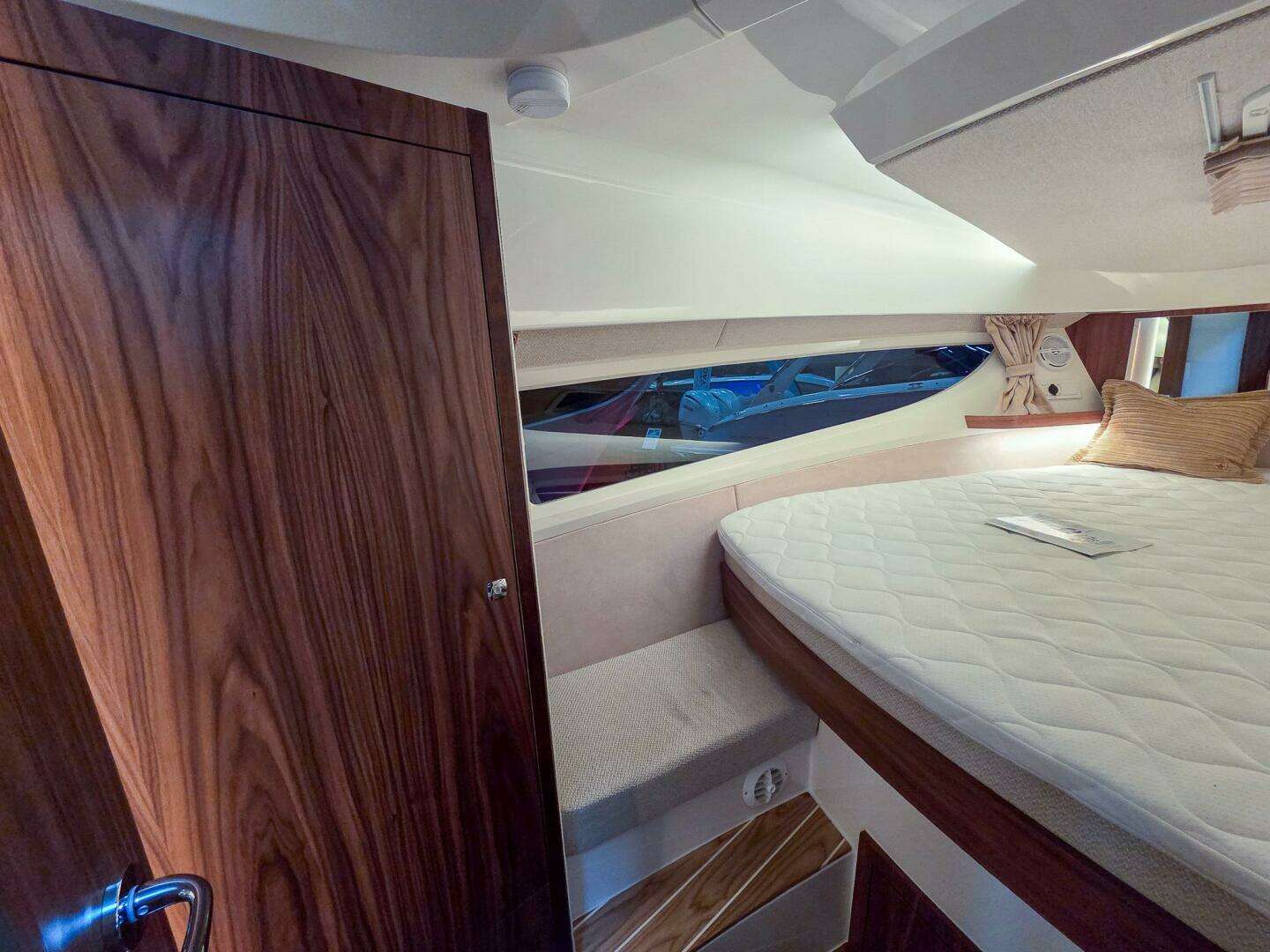 2026 Marex 330 Scandinavia - Image 20