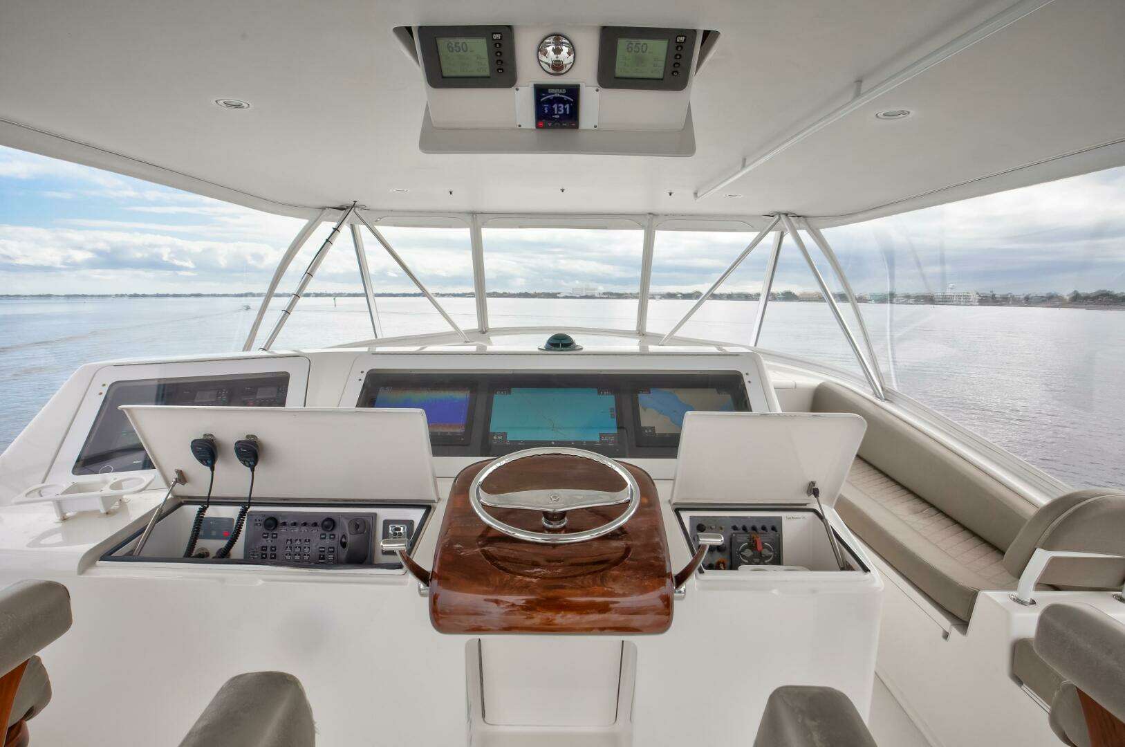 2007 Viking 68 Convertible - Image 17