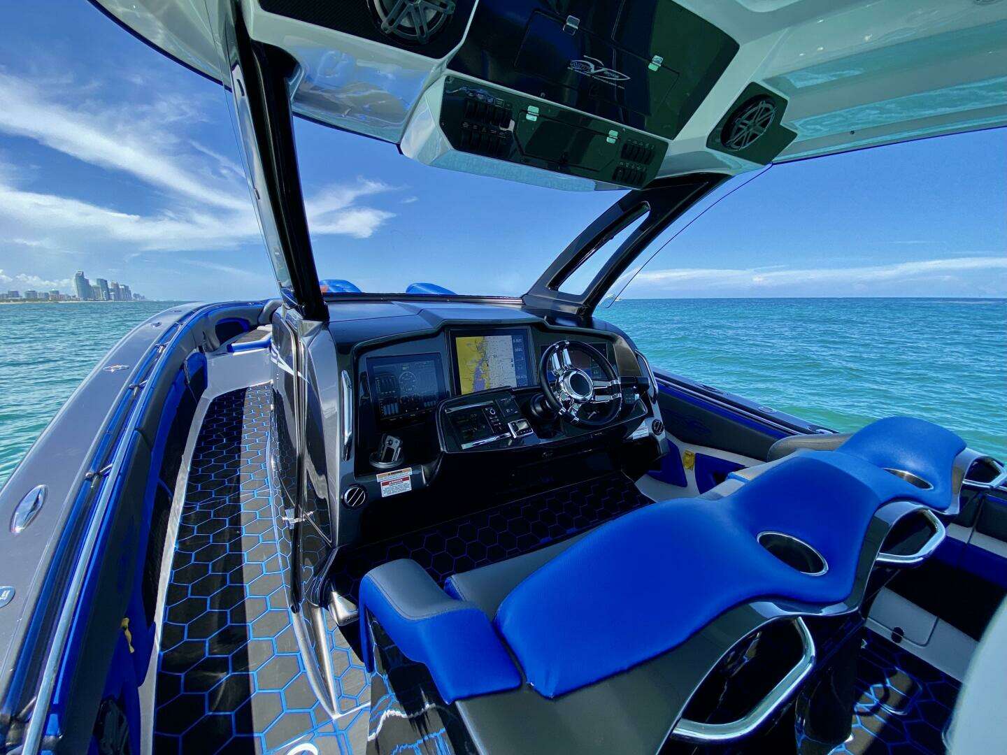 2016 MTI V42 - Image 9