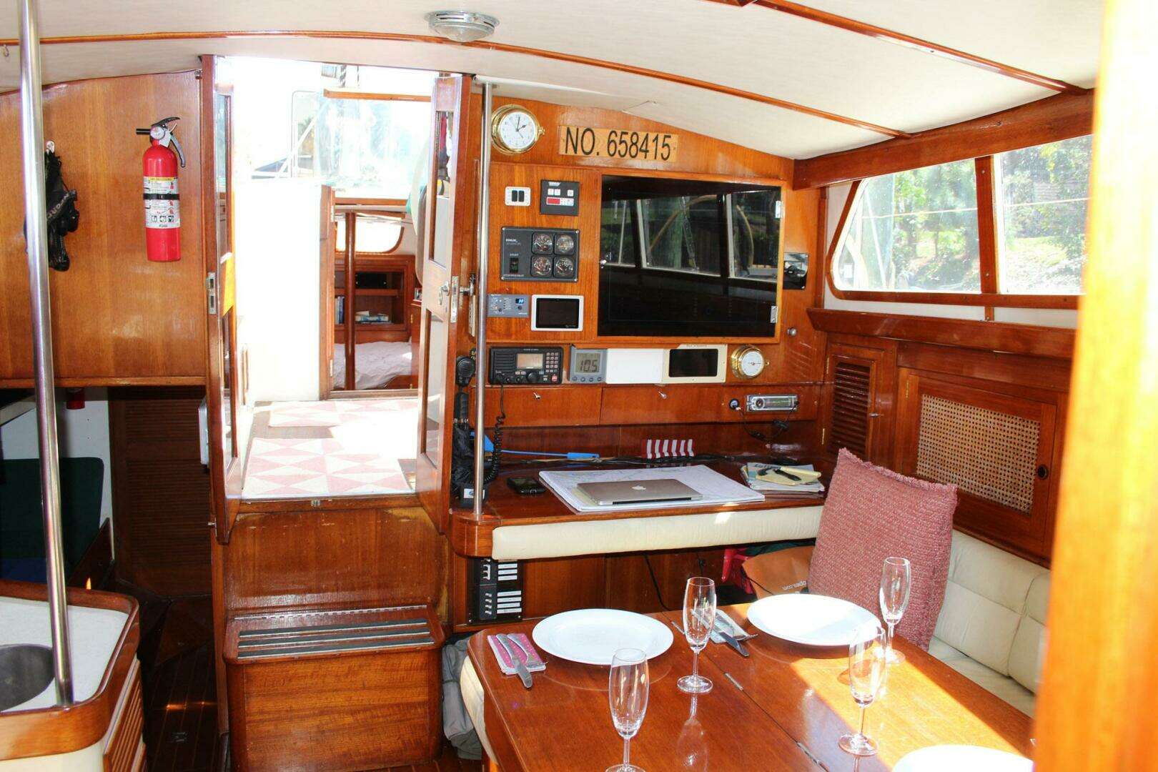 1974 Camper & Nicholsons Center Cockpit - Image 6