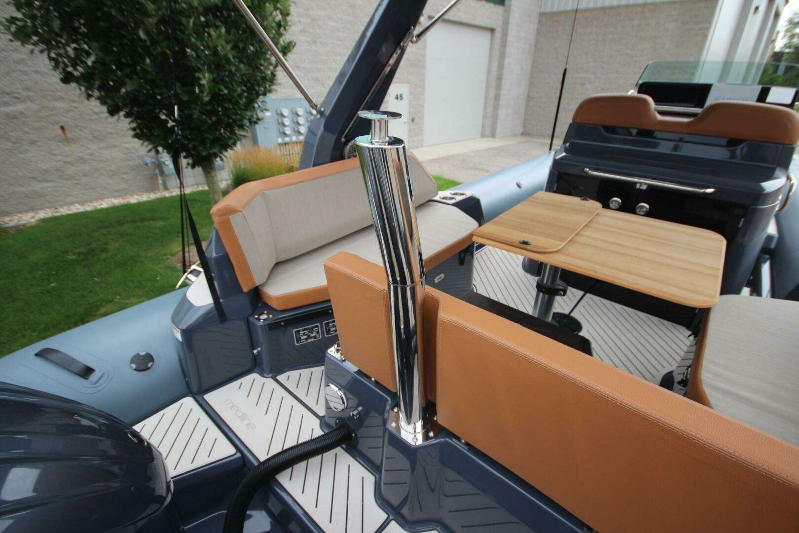 2024 Zodiac Medline 9 NEO - Image 9