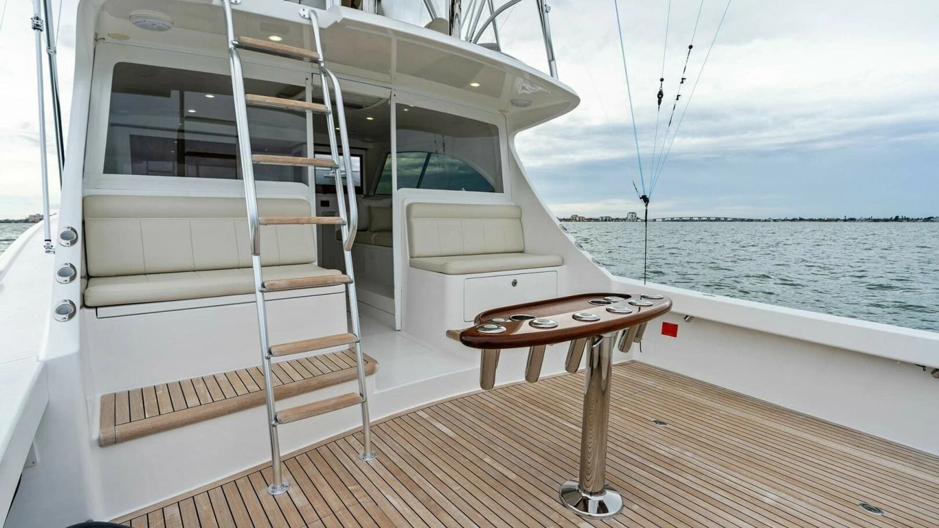 2021 Viking 46 Billfish - Image 18