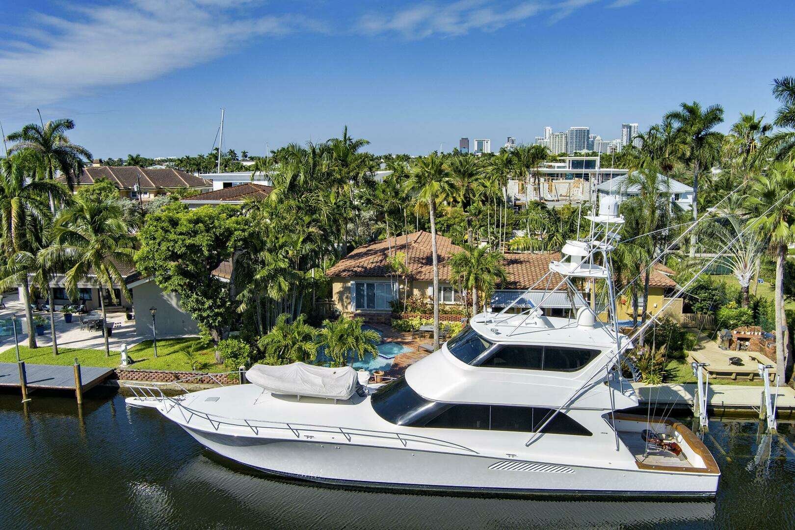 2008 Viking 74 Enclosed Bridge - Image 4