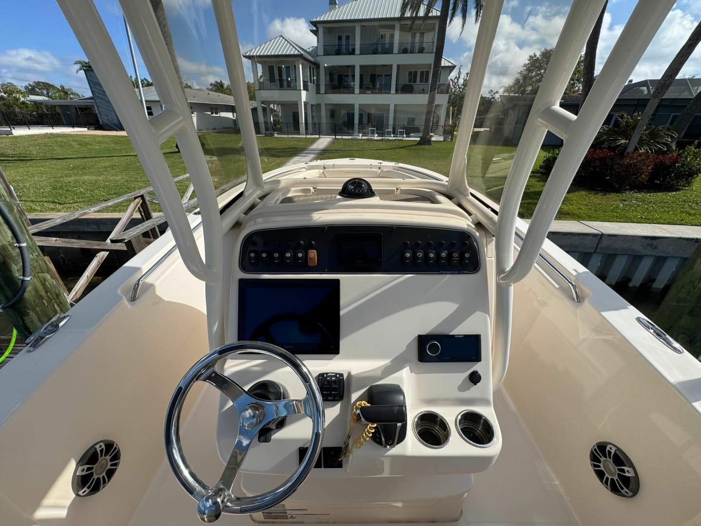 2023 Grady-White Fisherman 236 - Image 21