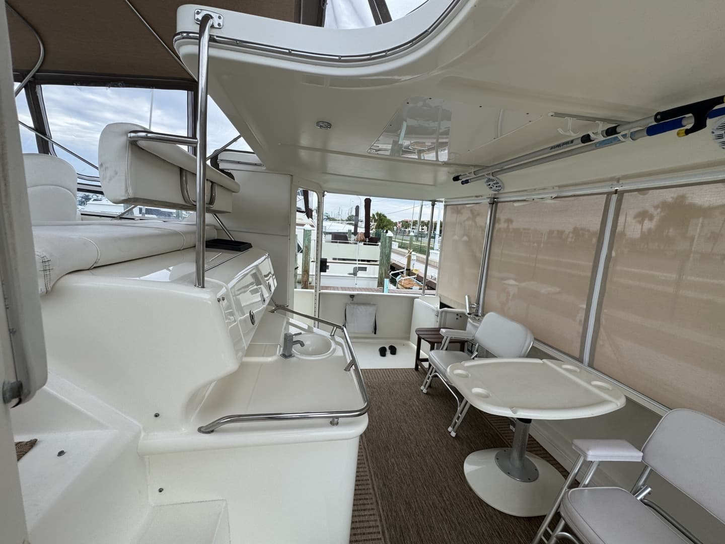 2001 Sea Ray 380 Aft Cabin - Image 15