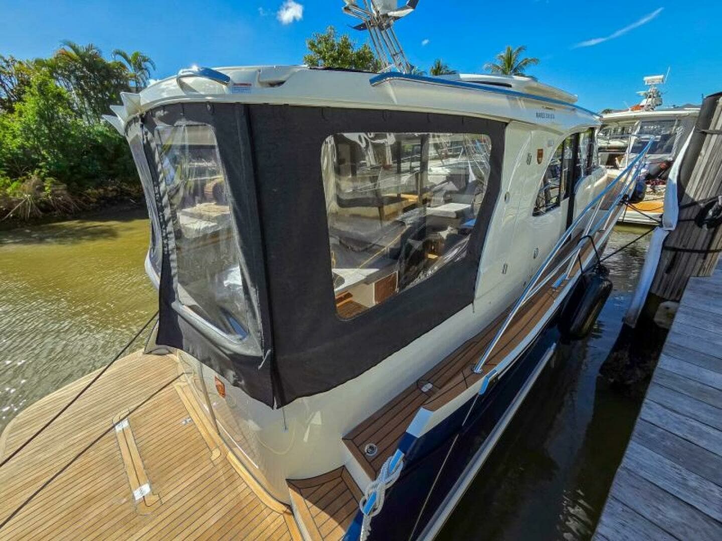 2026 Marex 330 Scandinavia - Image 16