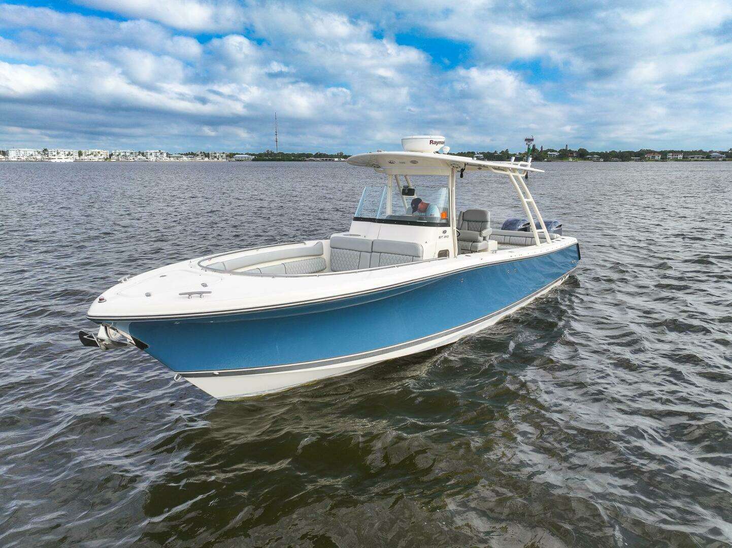 2012 Pursuit ST 310 Sport - Image 12