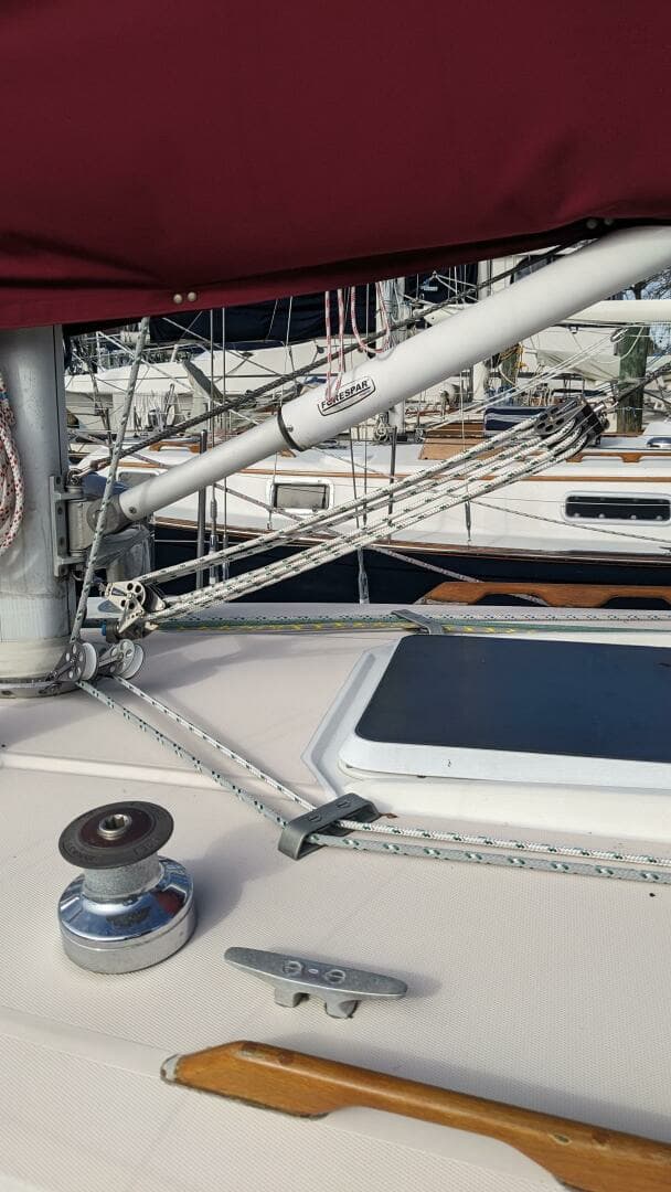 1993 Sabre 38 - Image 17