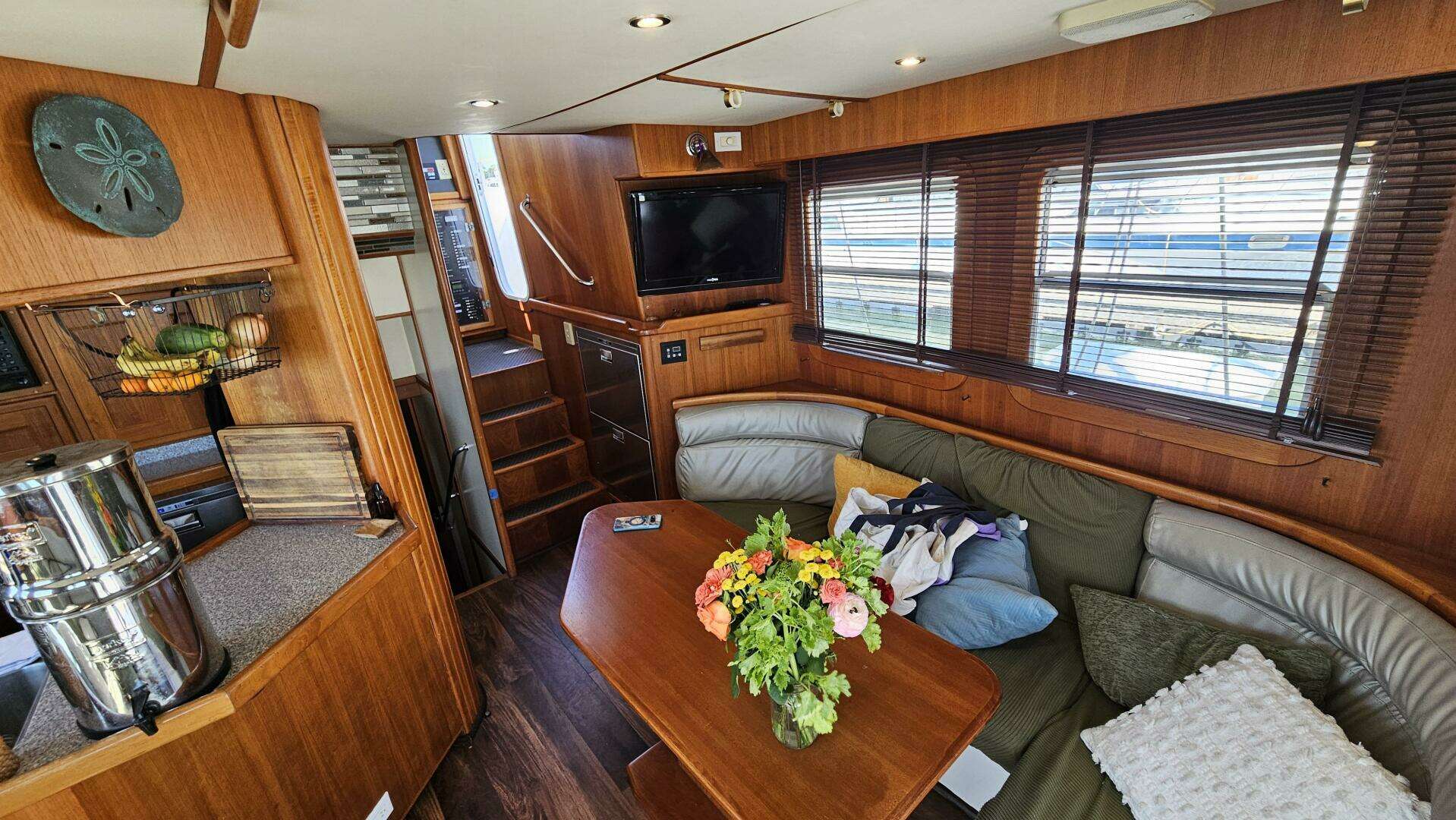 2002 Nordhavn — - Image 13