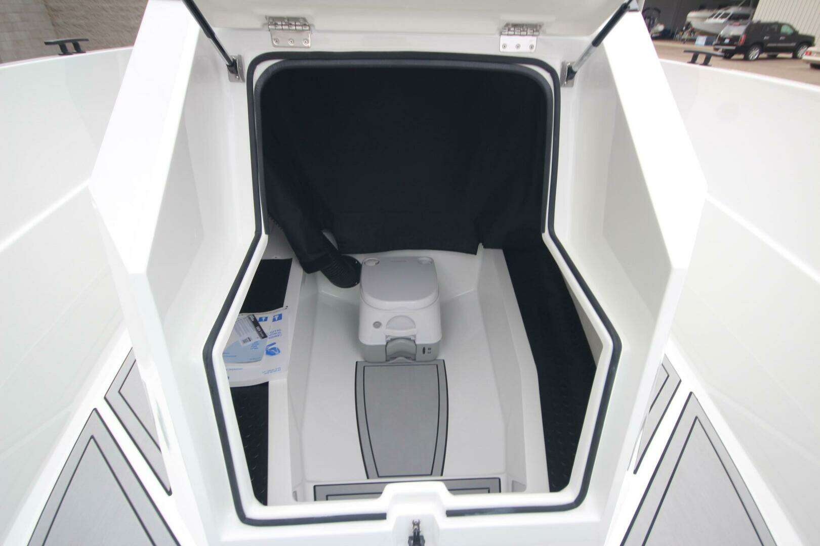 2026 Iron 767 T-Top - Image 34