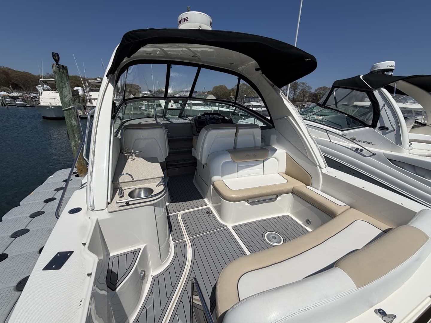 2008 Sea Ray 330 Sundancer - Image 4