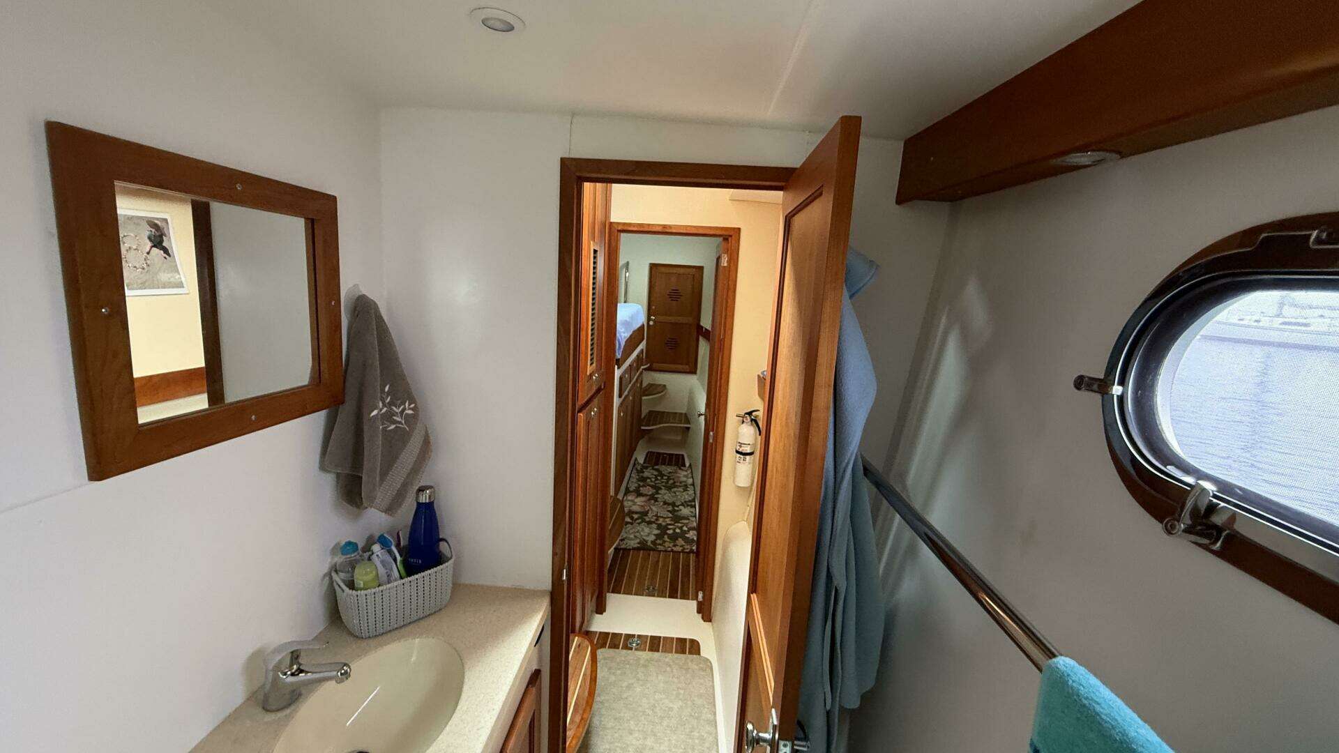 2014 Maine Cat P44 - Image 74