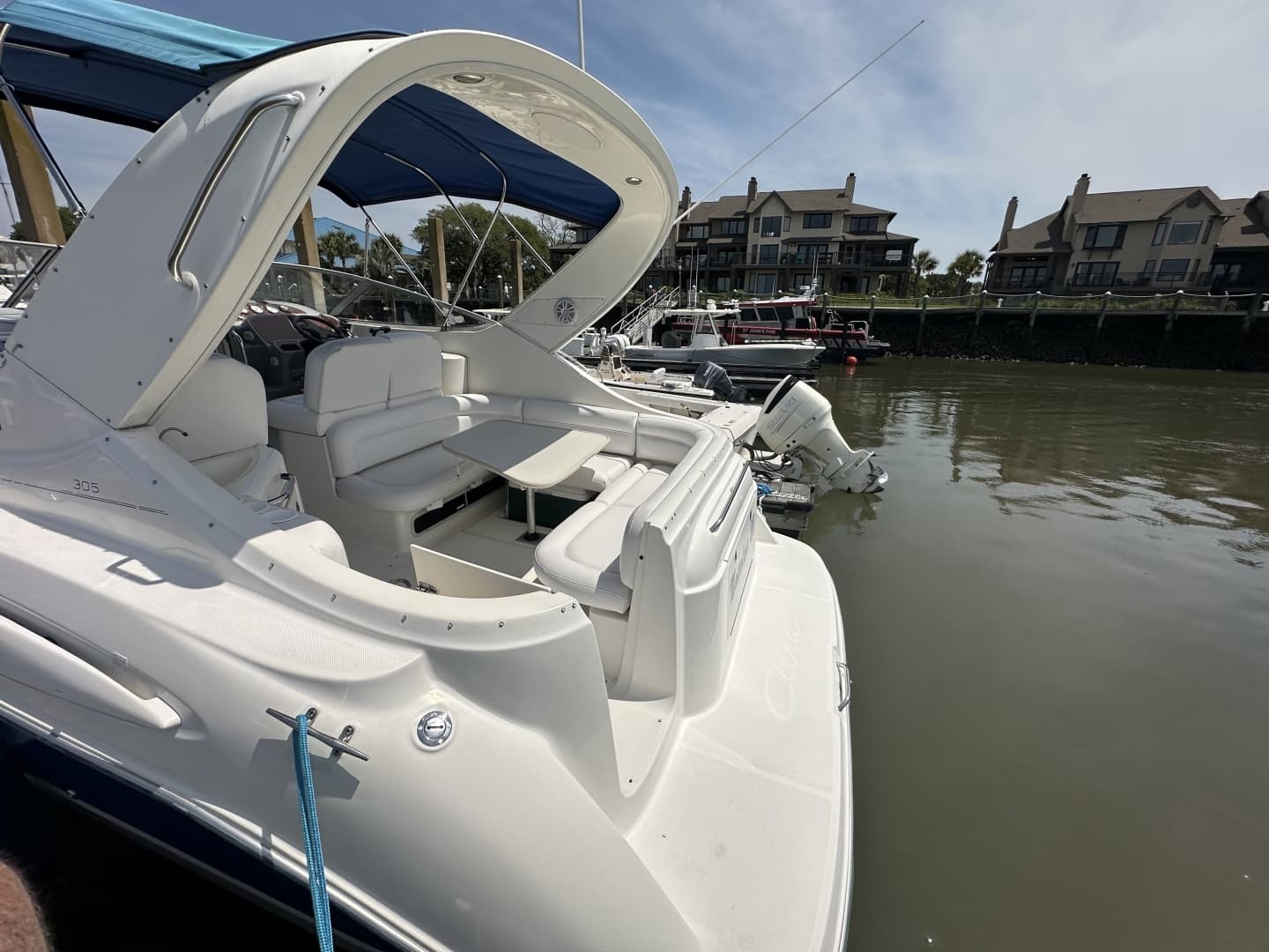 2006 Bayliner 305 - Image 13