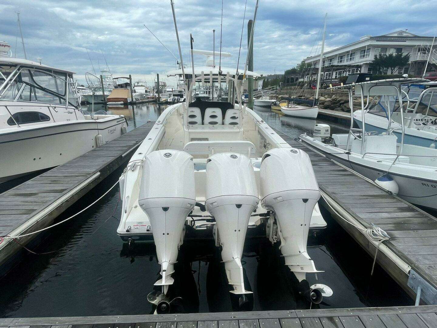 2018 Cobia 344 Center Console - Image 8