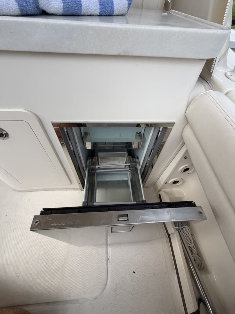 2019 Grady-White — - Image 18
