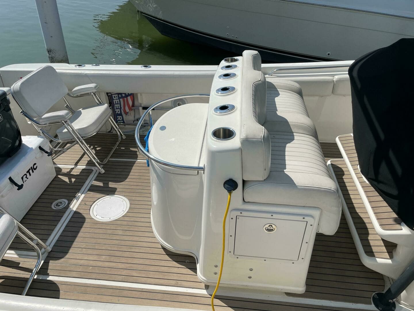 2009 Triton 351 Center Console - Image 2
